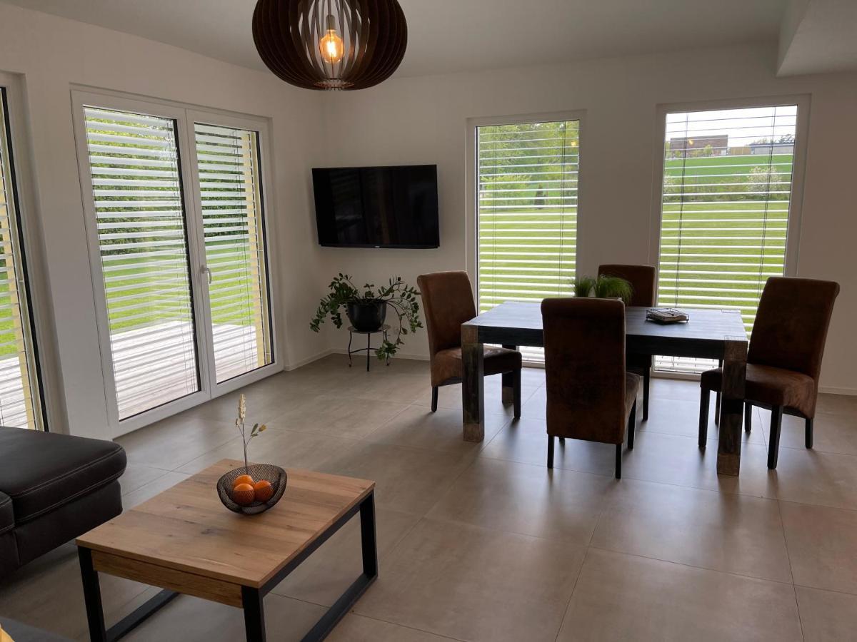 Sunshine Apartment *